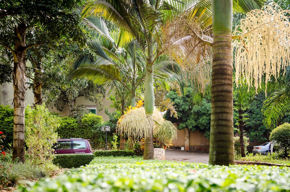 space hotel apartments and spa