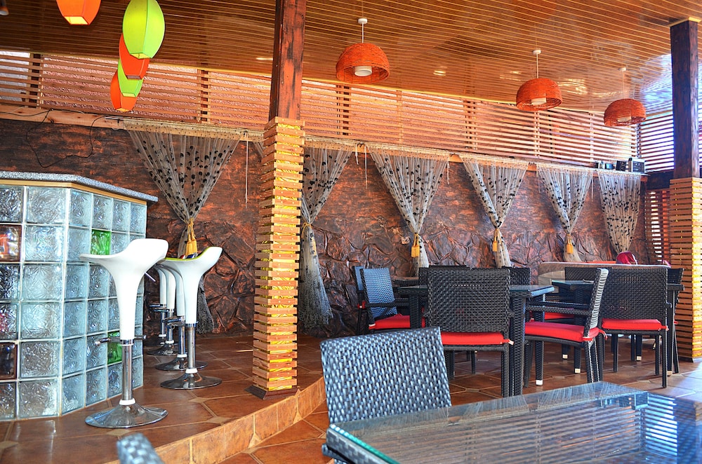 space hotel apartments and spa