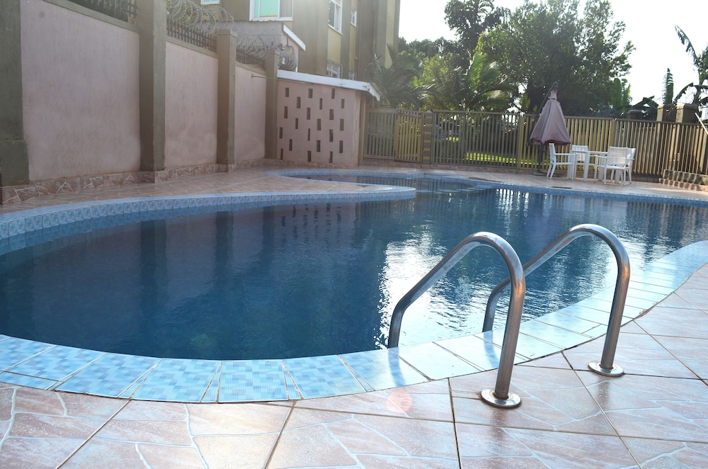 space hotel apartments and spa