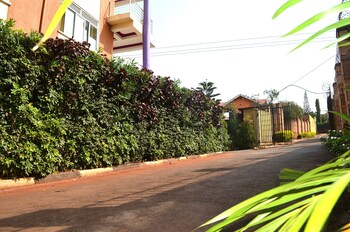 space hotel apartments and spa