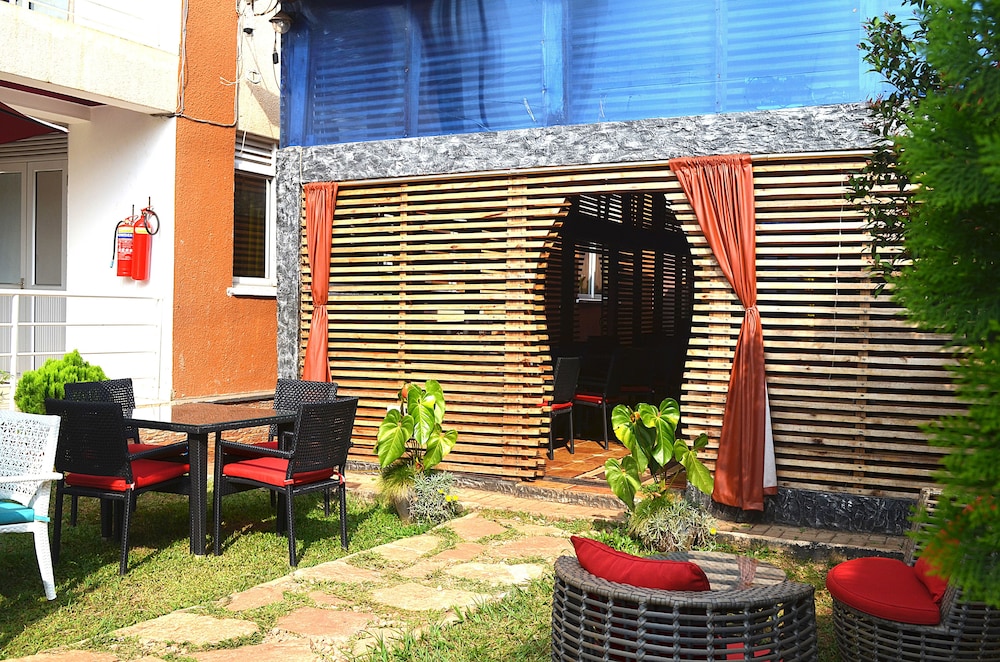 space hotel apartments and spa