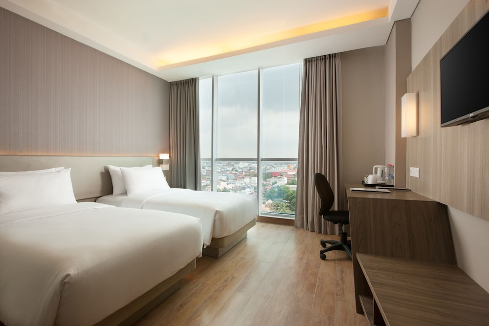 hotel santika radial palembang