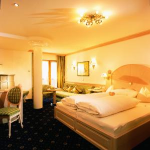 Hotel Neuhintertux,Hintertux>>Austrian Alps,4 star