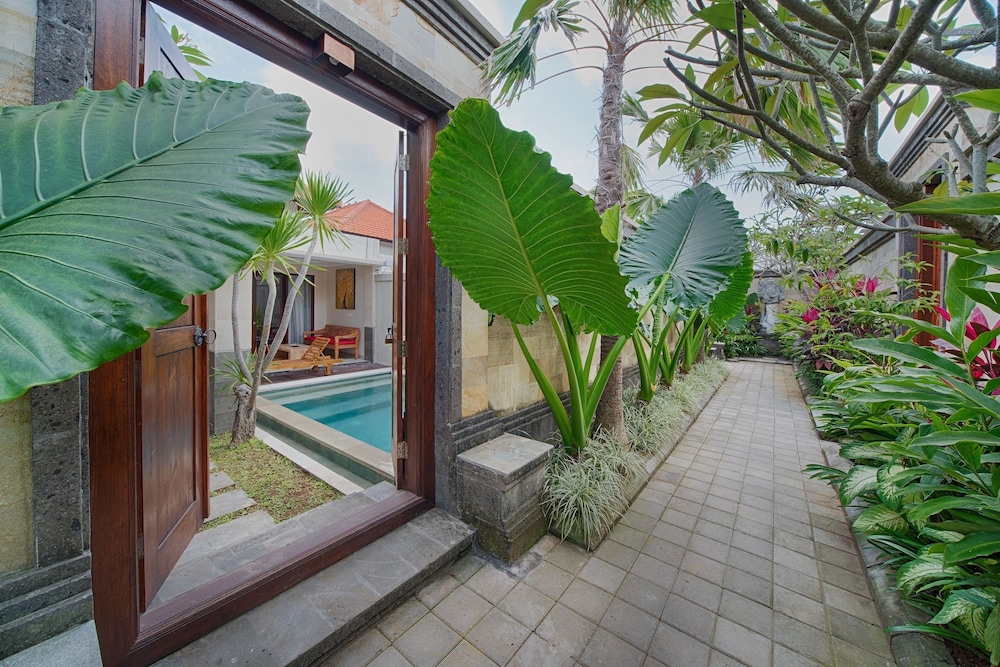 puri canggu villas and rooms