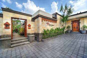 puri canggu villas and rooms