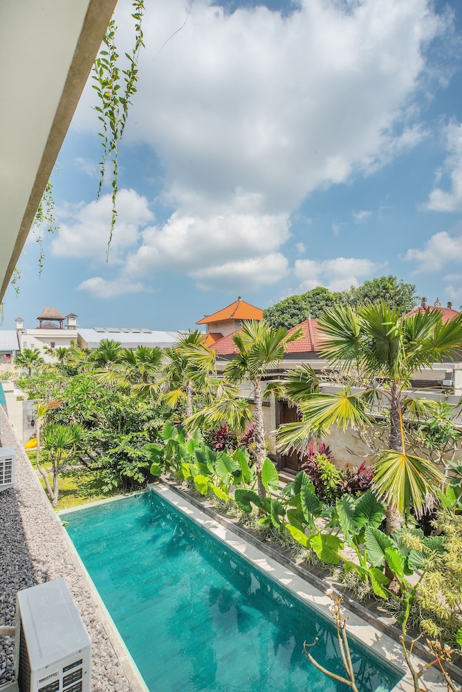 puri canggu villas and rooms