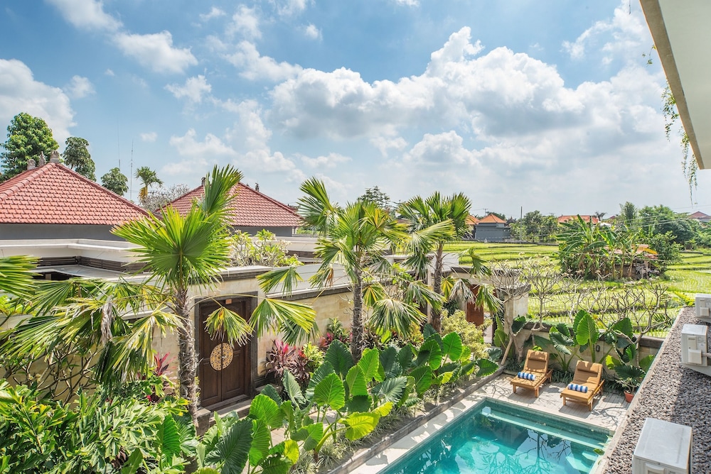 puri canggu villas and rooms