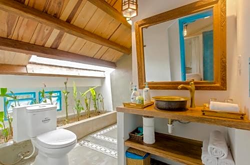 life beach villa