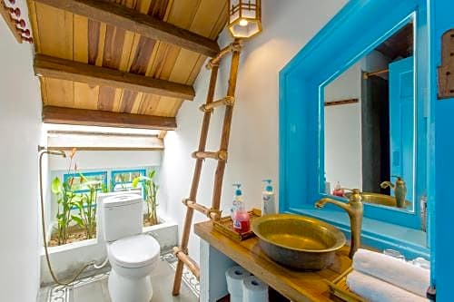 life beach villa