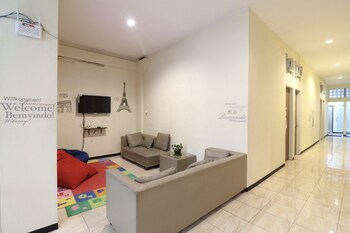 mador malang dorm hostel