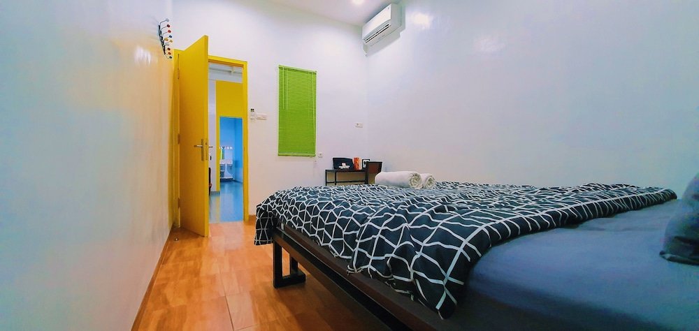 mador malang dorm hostel