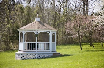 Harmony Hill B&B,Arrington>>Amherst,3 star