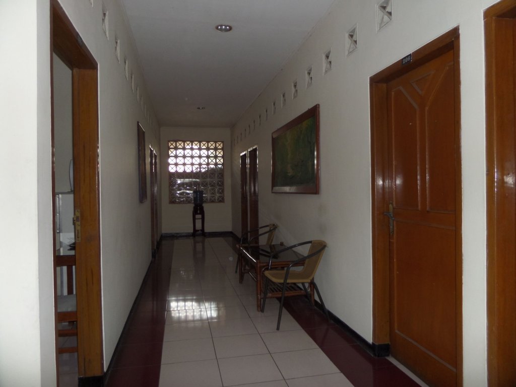 Hotel Armi,Malang>>Klojen,3 star