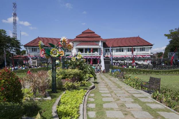 dpavilion guest house and resto