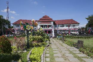 dpavilion guest house and resto