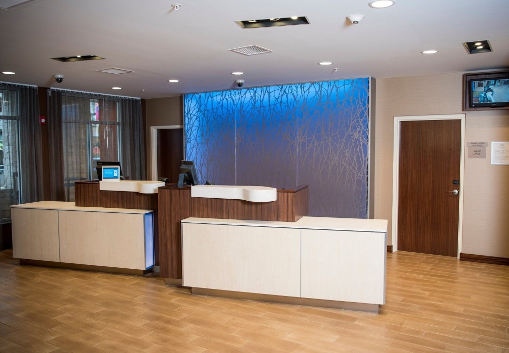 fairfield inn and suites cincinnati uptown university area