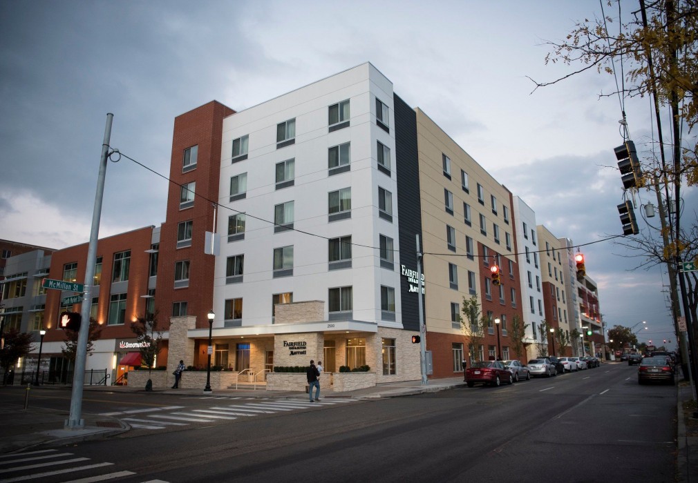 fairfield inn and suites cincinnati uptown university area