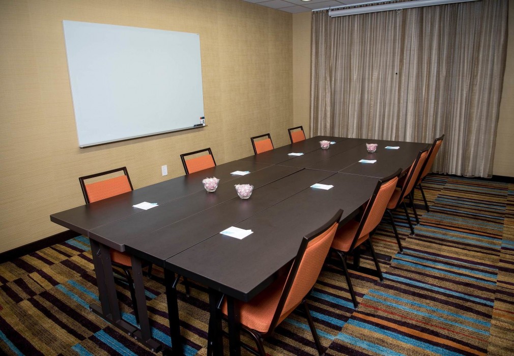 fairfield inn and suites cincinnati uptown university area