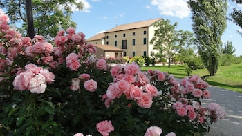 Agriturismo Millefiori Corte Delle Rose,Province Of Rovigo>>Pontecchio Polesine,2 star