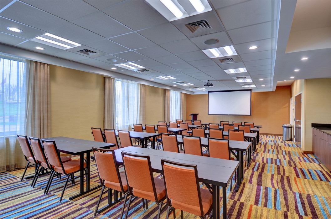 fairfield inn and suites by marriott nashville downtown metrocenter