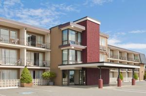 Travelodge By Wyndham Nanaimo,Nanaimo>>British Columbia,2 star