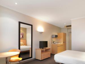 the sebel sydney martin place