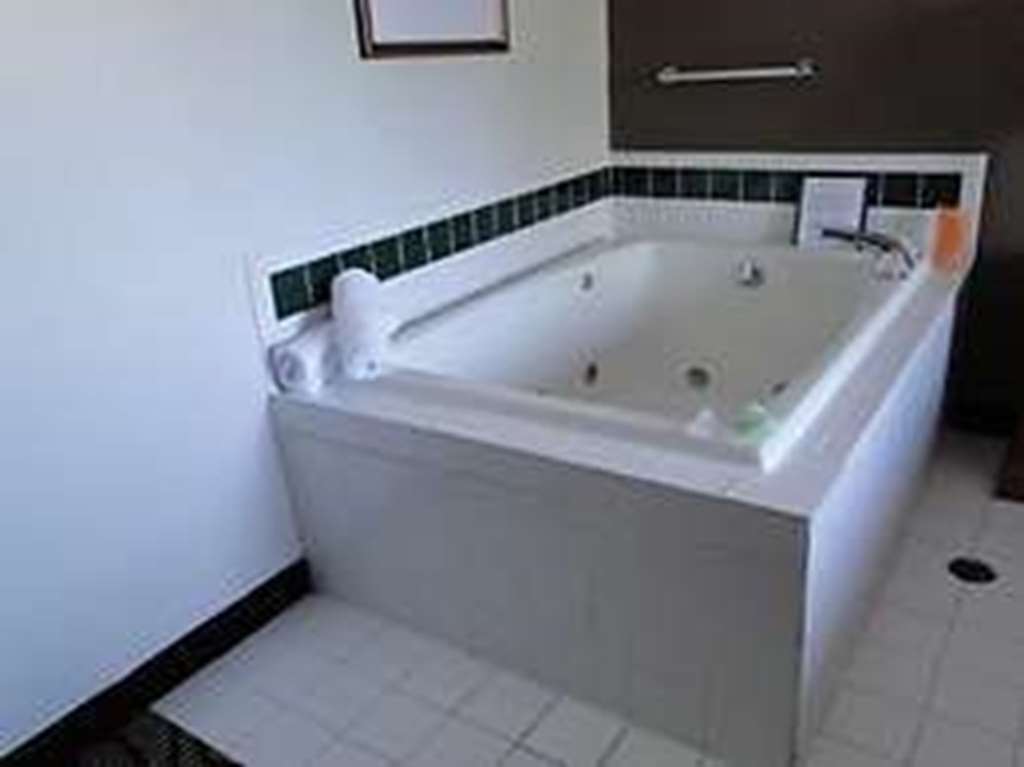 oscoda lakeside hotel