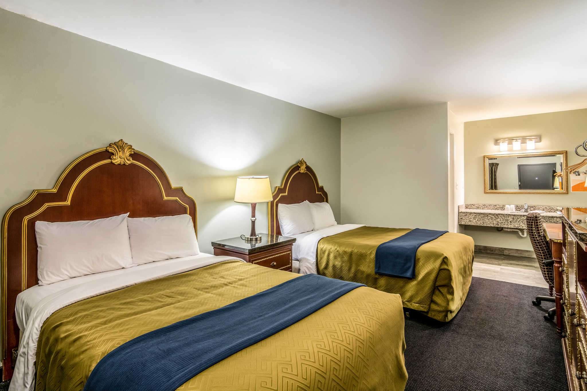portage inn