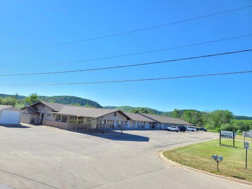 sands motel