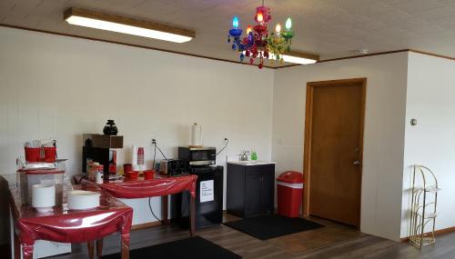 sands motel