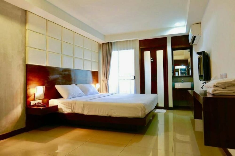 the bangkok cha cha suite