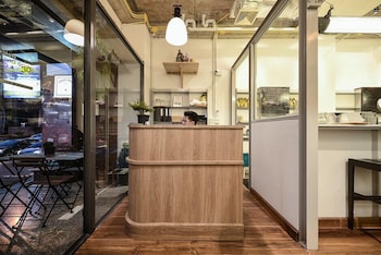 good one hostel and cafe bar