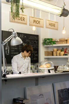 good one hostel and cafe bar