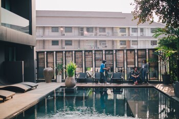 Iwualai Hotel,Hai Ya>>Chiang Mai,3 star