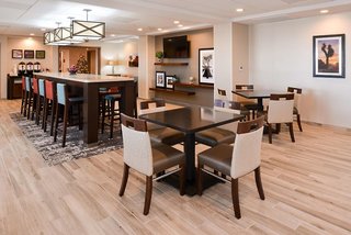 hampton inn el centro