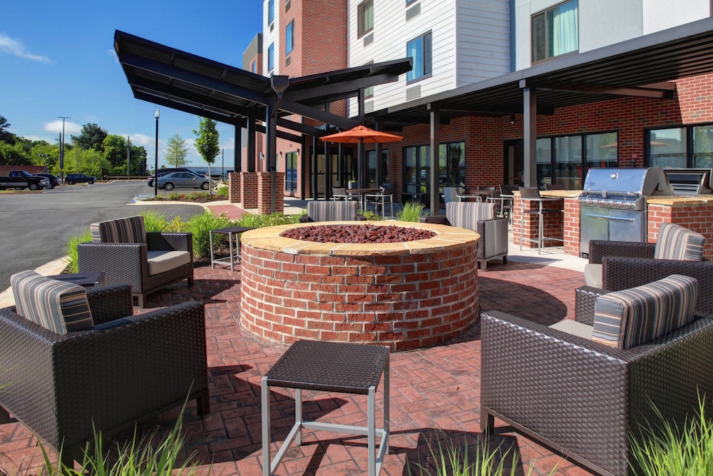 towneplace suites by marriott macon mercer university