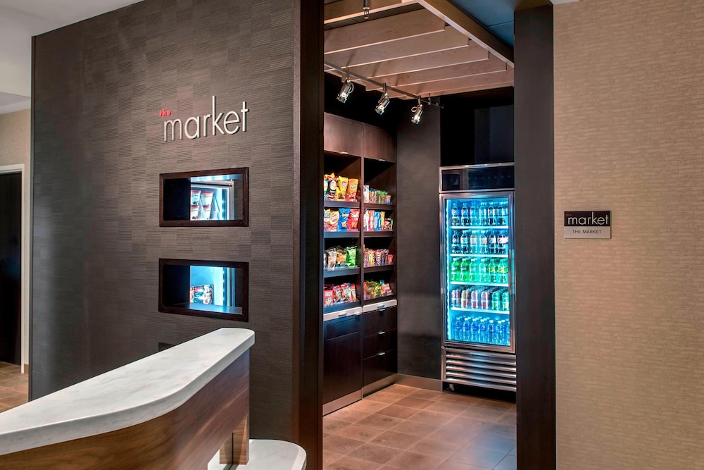 courtyard by marriott schenectady at mohawk harbor