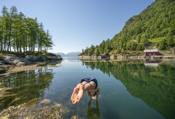 Lavik Fjord Hotell,Hyllestad>>Hoyanger,4 star