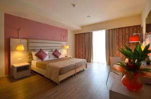 Turin Airport Hotel,San Francesco Al Campo>>Alessandria,4 star