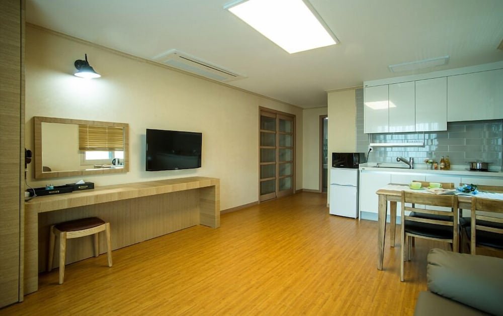 Haerian Hotel,Jeju City>>Jeju,2.5 star