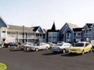 falls lodge and suites