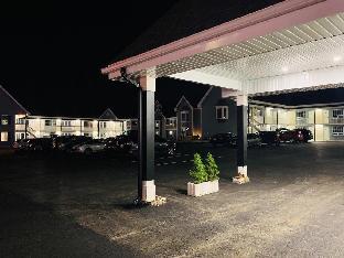falls lodge and suites