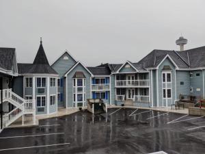 falls lodge and suites