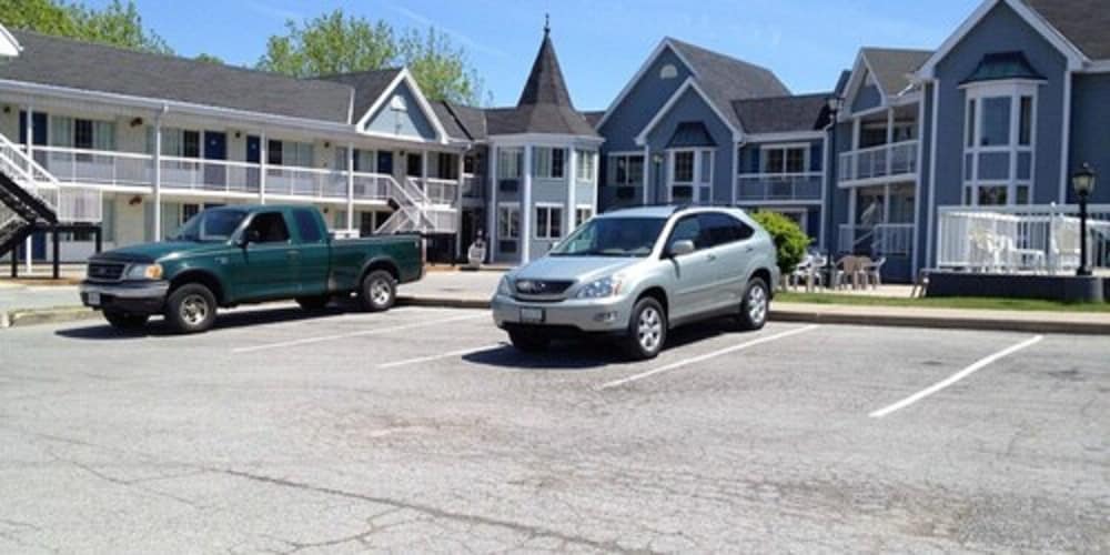 falls lodge and suites
