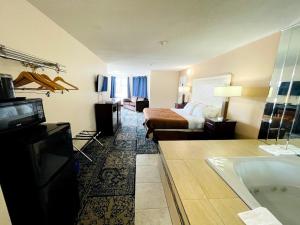 falls lodge and suites