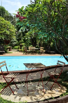 namphung phuket boutique resort