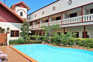 namphung phuket boutique resort
