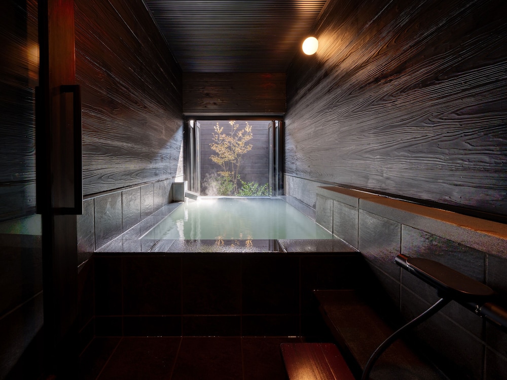 unzen miyazaki ryokan