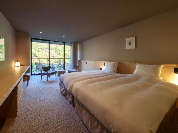 unzen miyazaki ryokan