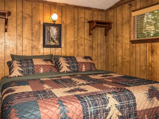canyon cabins